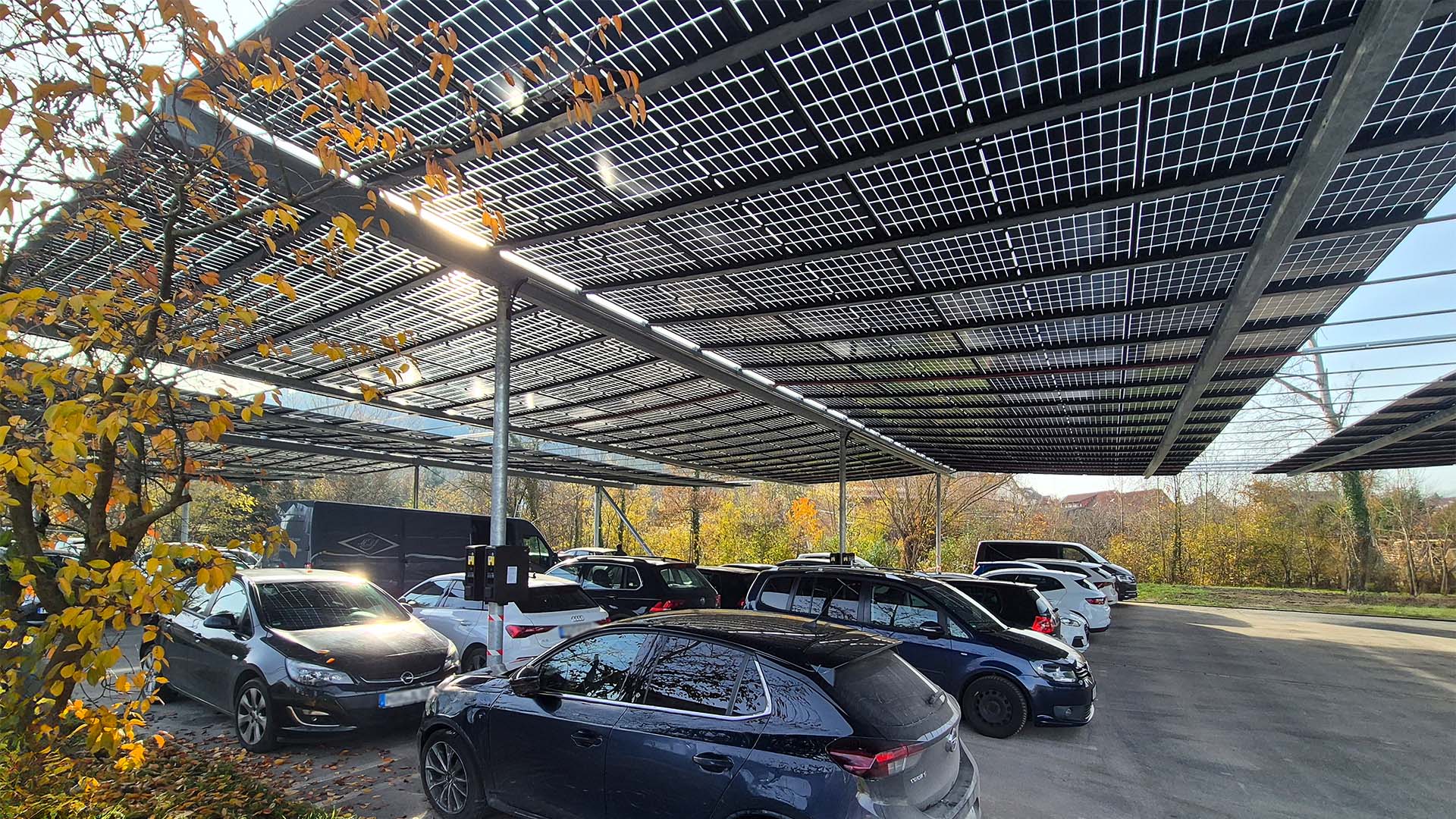 PV Parkplatzüberdachung Tauberfranken – PARK-SOLAR Photovoltaik Projekt PARK-SOLAR in Tauberfranken, Parkplatz-Photovoltaik, Park-Solar, Parkplatzüberdachung mit Photovoltaik, erneuerbare energien, erneuerbare energie, regenerative energien, regenerative energie, alternative energien, parkplatzüberdachung, überdachung parkplätze,
